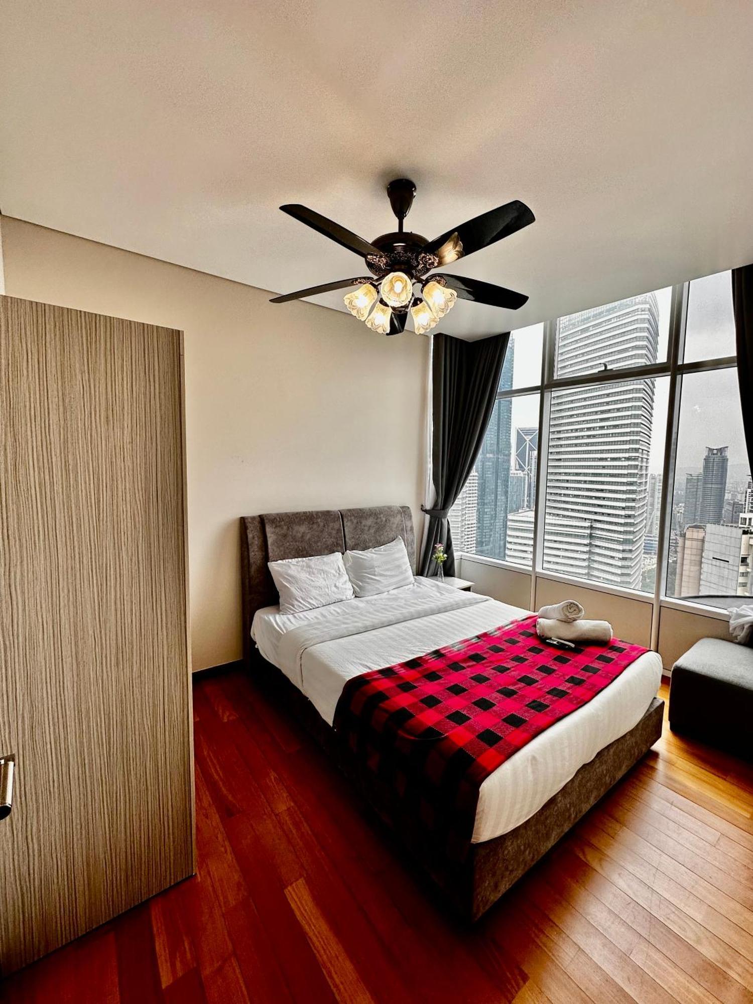 Sky Suites Klcc By Arman Куала-Лумпур Экстерьер фото